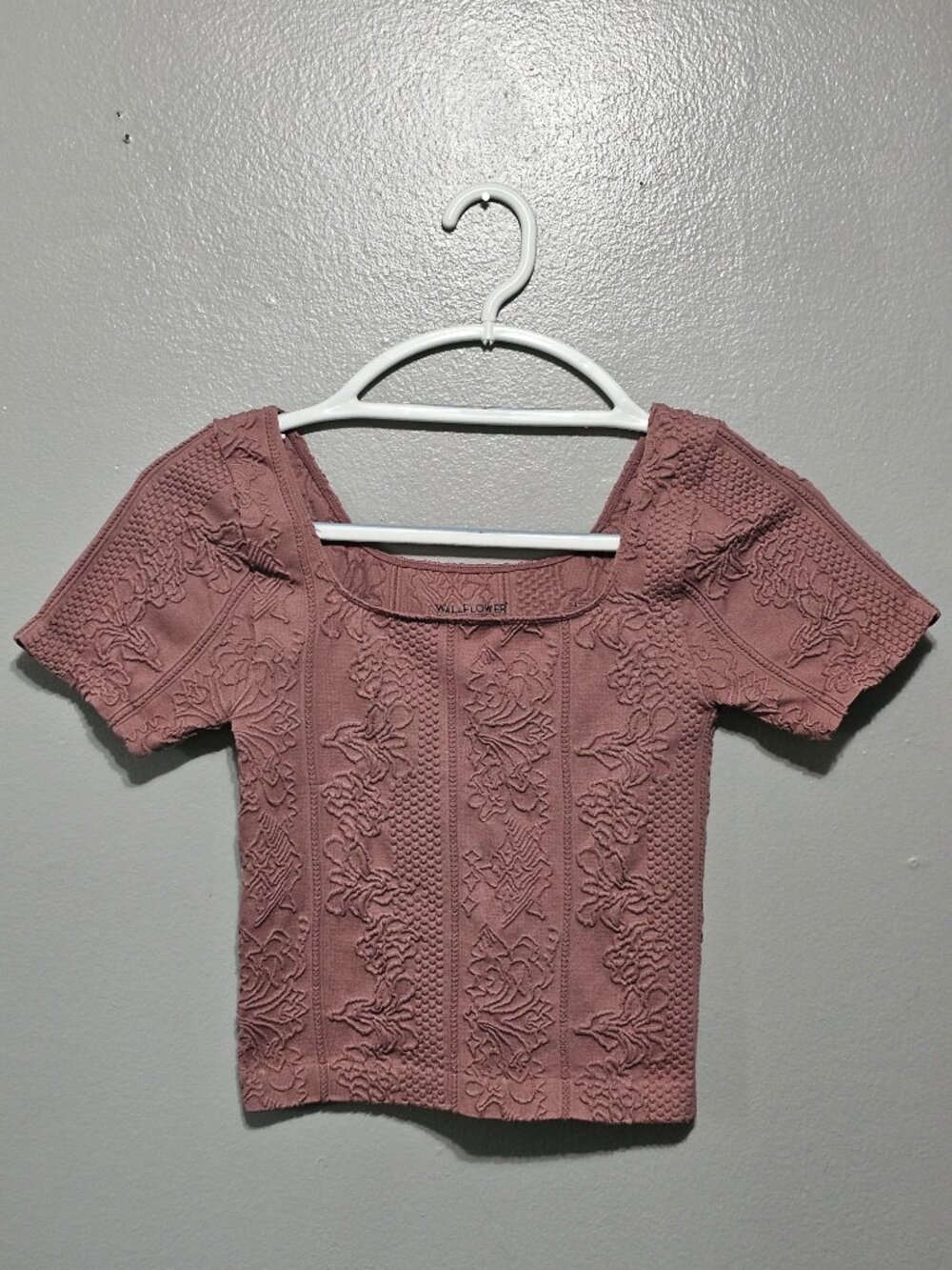 WallFlower Insta Smooth Textured Crop Top Medium Mauve Square Neck Seamless Knit